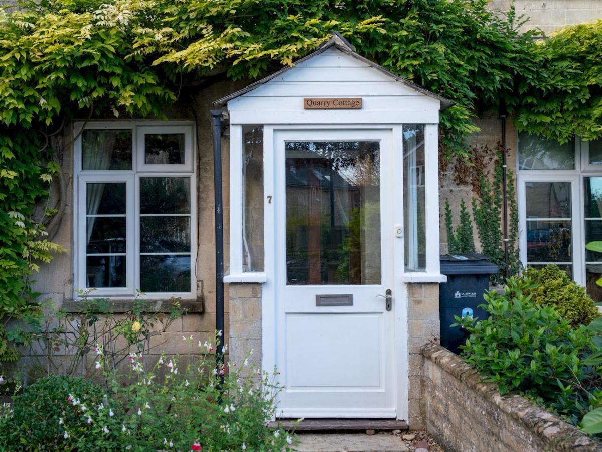 Quarry Cottage Courtyard Garden Pass The Keys Cirencester Kültér fotó